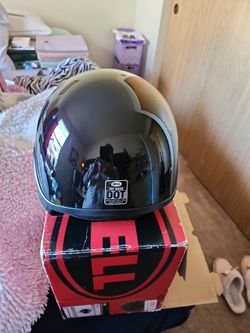 BELL  HELMET 