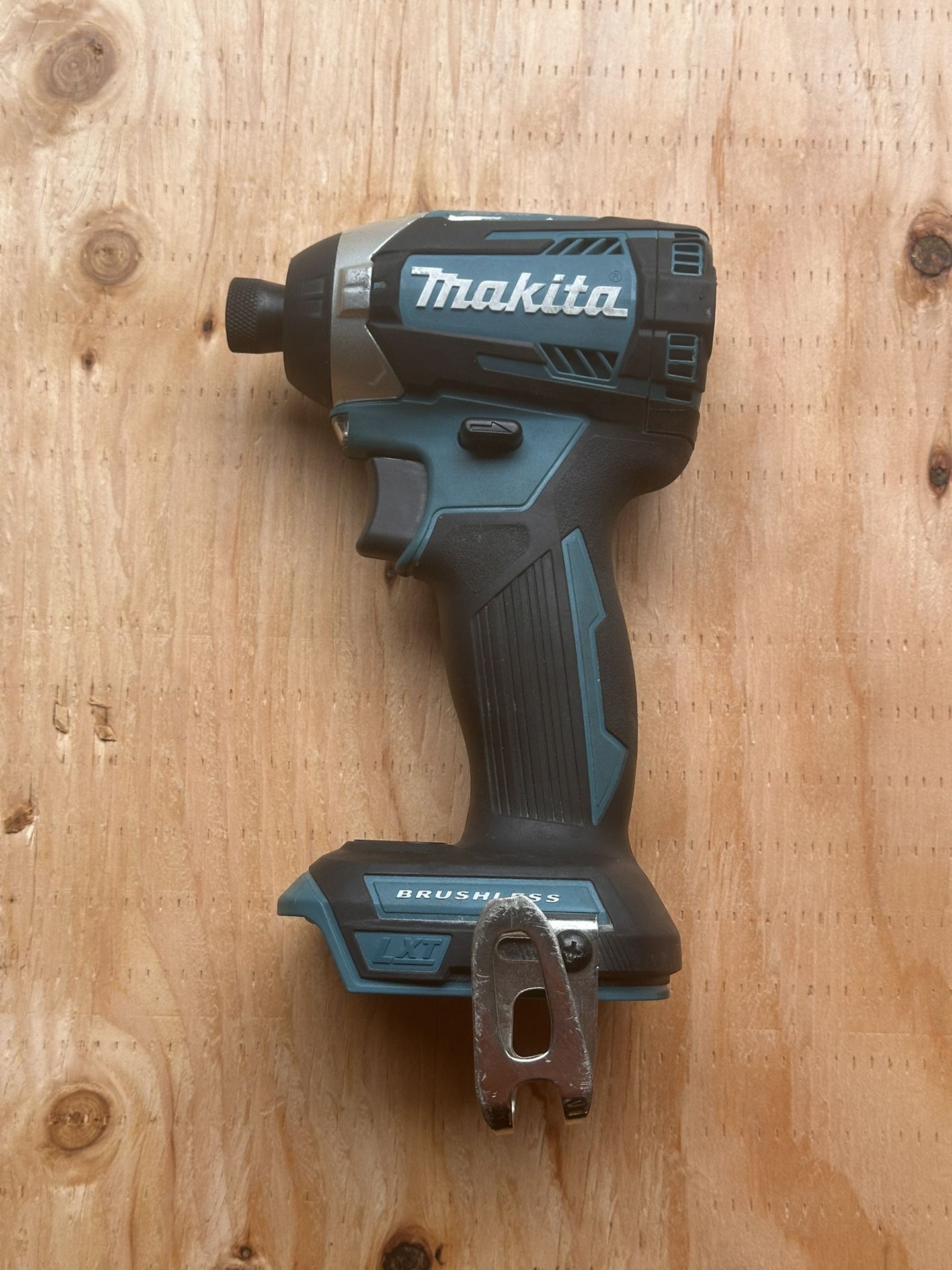 Makita Impact Driver - XDT14