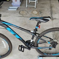 GT Aggressor Pro Mountain Bike