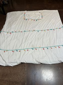 Bedspread/comforter-size queen or full