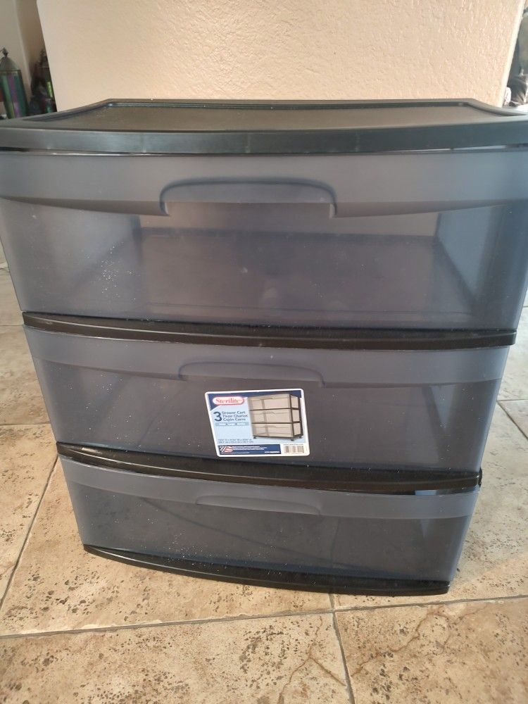 3 Drawer Storage Containers $12.00 See My Other Offers Must Pick Up Cash Only 