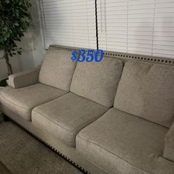 Sofa 