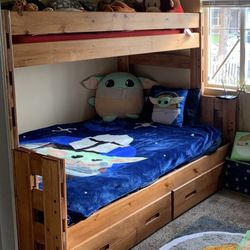 Solid Wood Bunk Bed