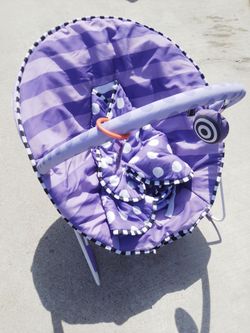 Purple baby bassinet
