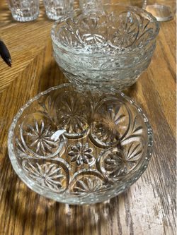 4 vintage glass, ice cream bowls