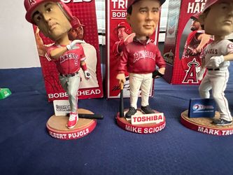 Angels bobblehead $10