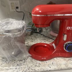 Red Baking Mixer: Kitchen in the Box