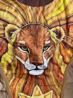 Apron of Lion