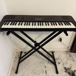 Yamaha PSR-E360 Digital keyboard