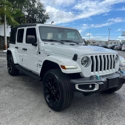 2021 Jeep WRANGLER Sahara 4x4