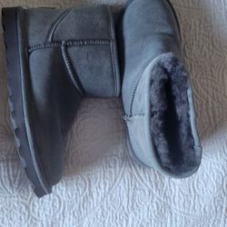Bearpaw Boots