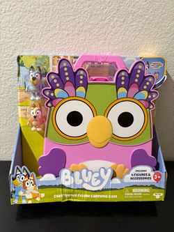 BRAND NEW Bluey Set with Chattermax Carrying Case