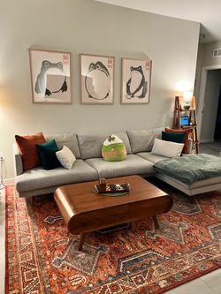Article Sectional