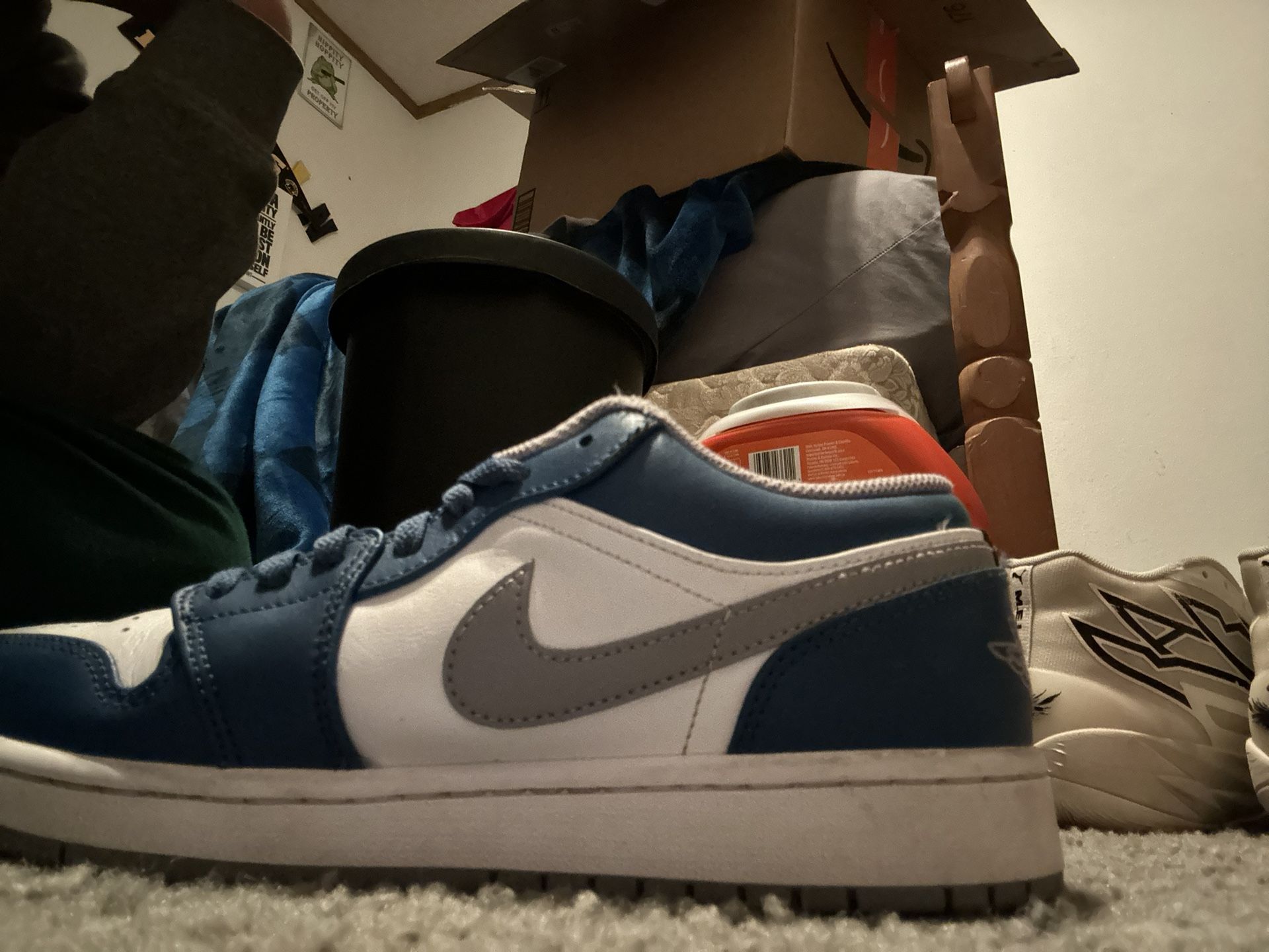 Jordan 1 Low True Blue Pretty Good Condition Size 9 Men’s