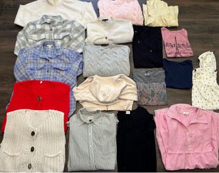Women’s clothing for SALE 🛍️ | Size Medium Only