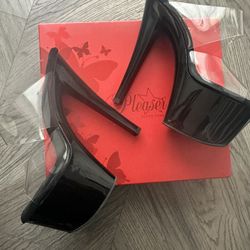 PLEASER SKY PLATFORMS SIZE9