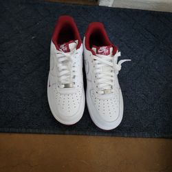 Nike Air Force 1 '07 LV8 "White/Team Red" – Mens Size 8.5