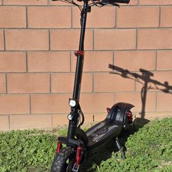 Isinwheel GT2 Off-roading e-scooter