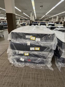 Queen Special Mattress - White And Charcoal