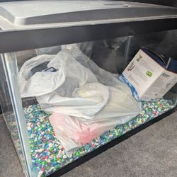 20 Gallon Indoor Fish Tank With Accessories + Filter