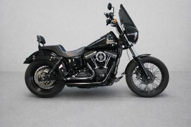2015 HARLEY-DAVIDSON DYNA STREET BOB