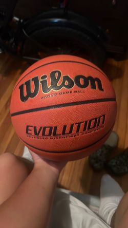Size 7 evolution basketball