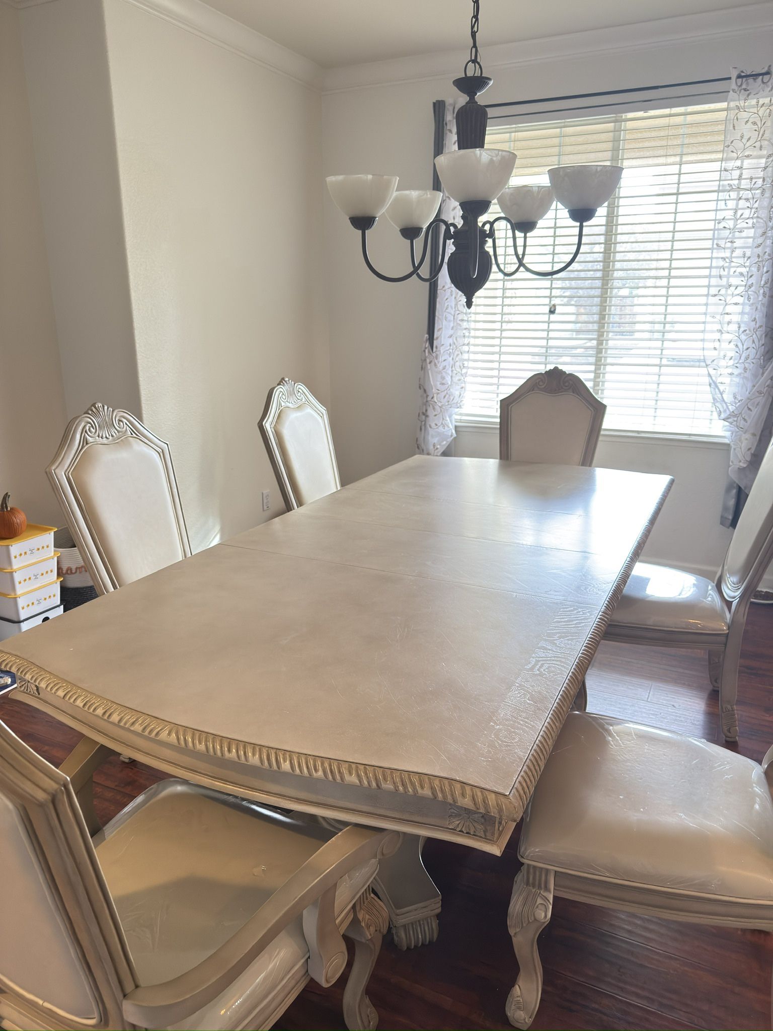 Moving Sale - Antique Elegant Dining Table Set