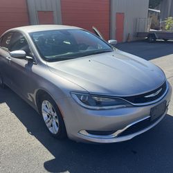 2015 Chrysler 200