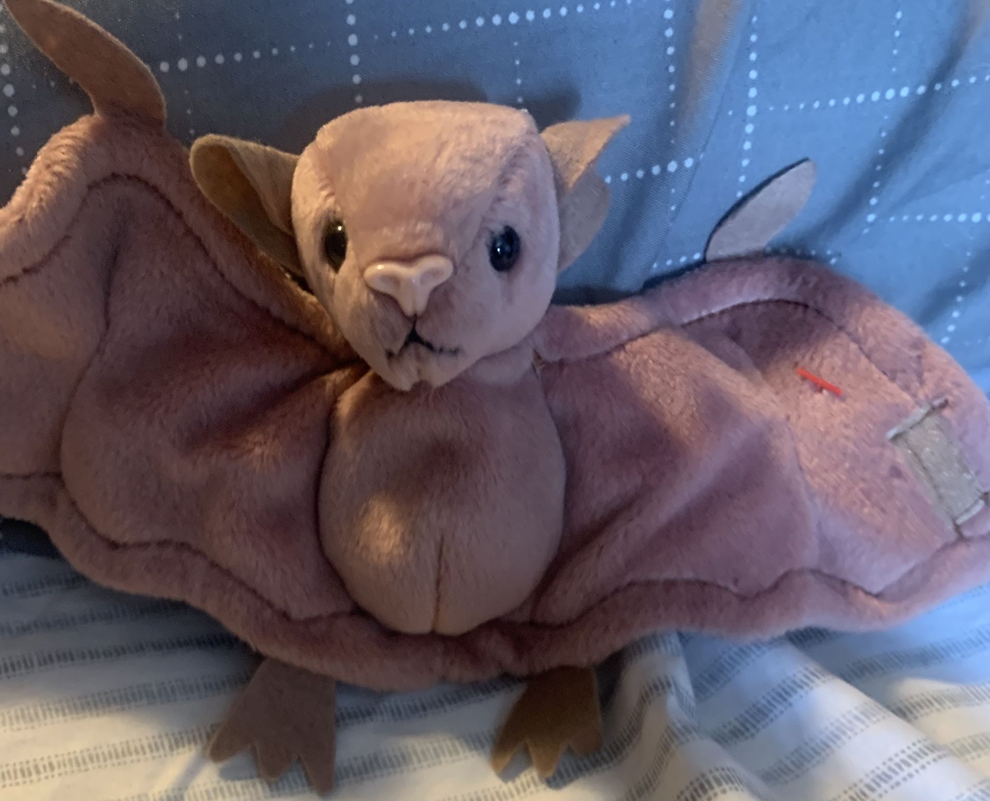 Ty Beanie Baby Original. BATTY the Bat. Born October 29, 1996. 