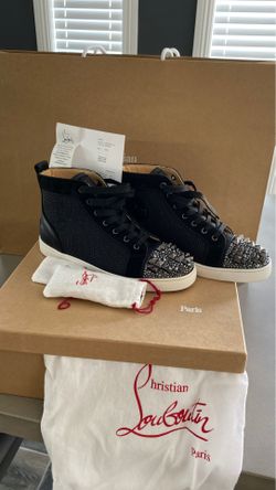 Authentic Christian Louboutin - Mixkeolouis Flat