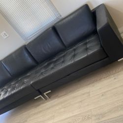 Classic Leather Sofas