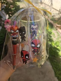 Avengers / DC Cup Set