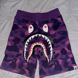 BAPE Purple Shark Camo Shorts size S