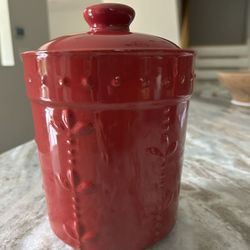 Vintage Kitchen Canister/Cookie Jar in Cranberry Red