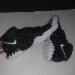 Nike Kyrie 6 