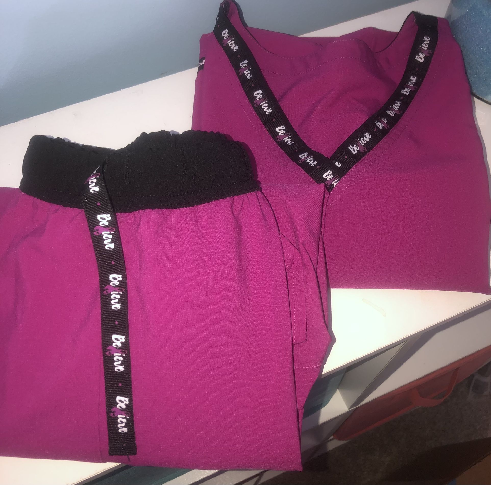 ScrubStar Scrubs Size XL