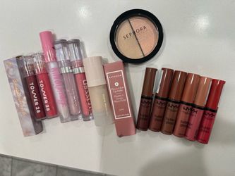 Makeup bundle - Read description !