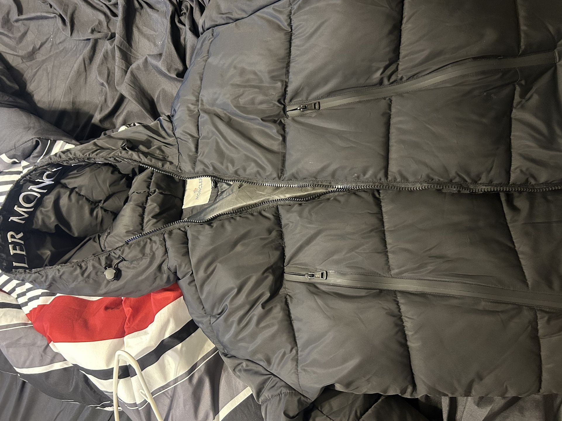 Men's Montcla Short Down Jacket