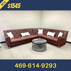 New Brown Leather Sectional With Pillows 