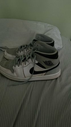 Baby blue Jordan 1 mid size 10.5