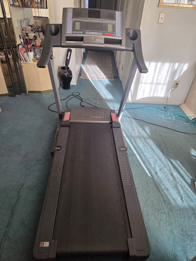 Pro Form 750 Treadmill
