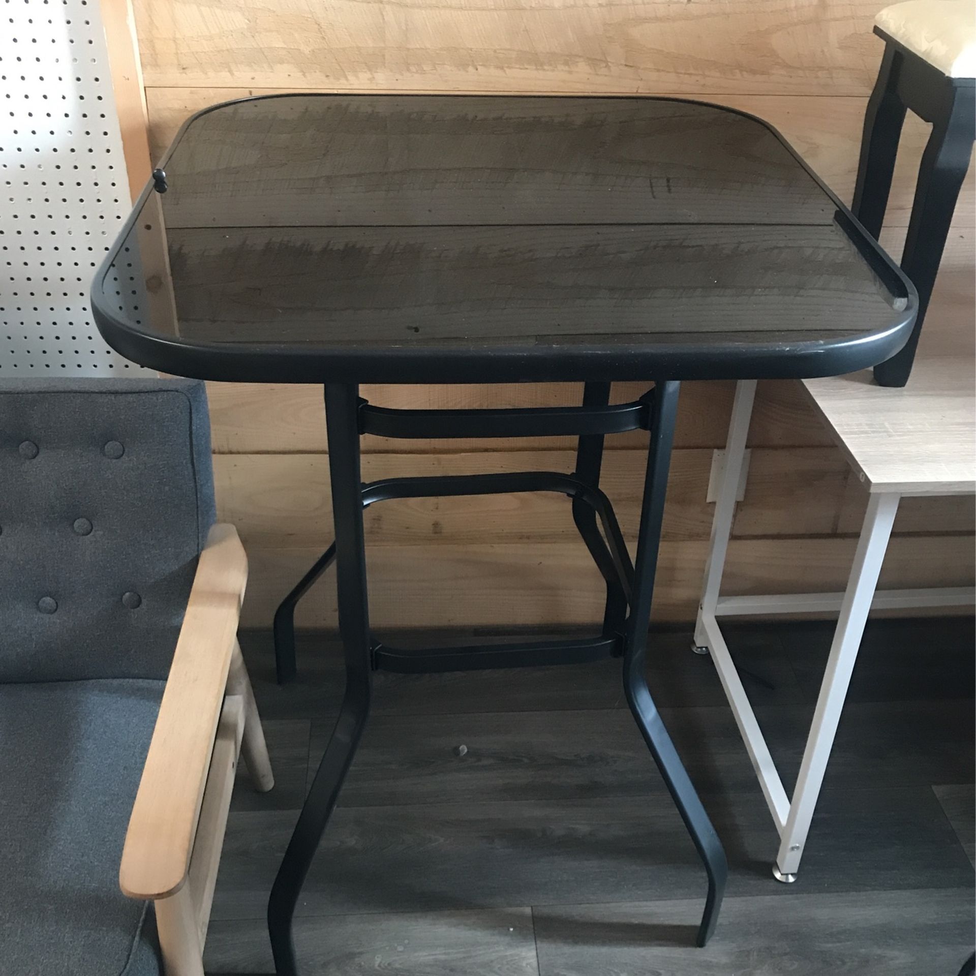 Blk Table 