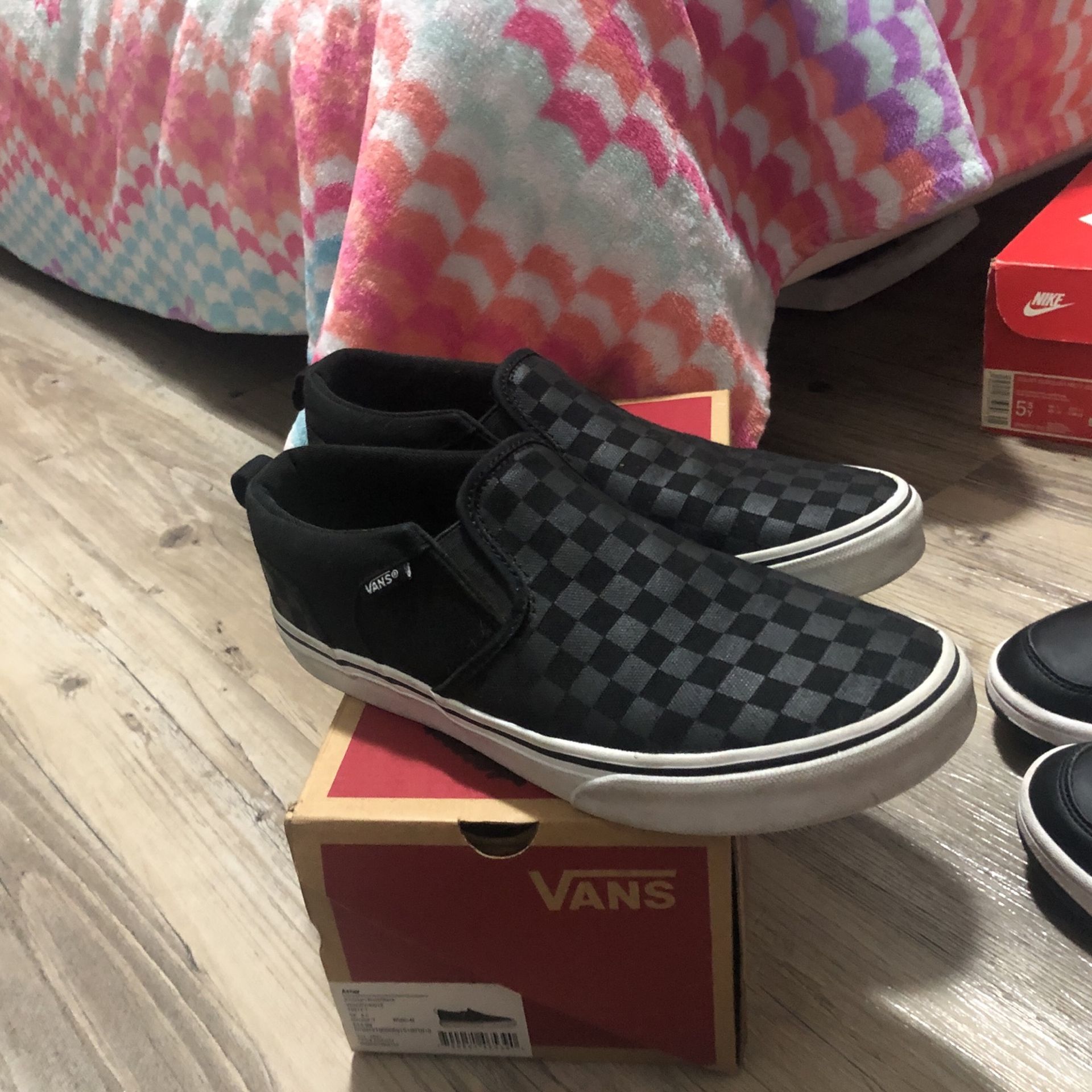 Vans Size 6