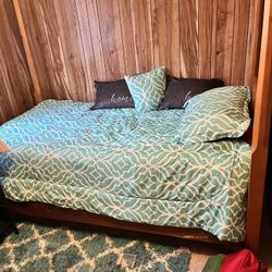 Free Single Bed W/ 3”lavender Topper, Bedding And Pine Frame