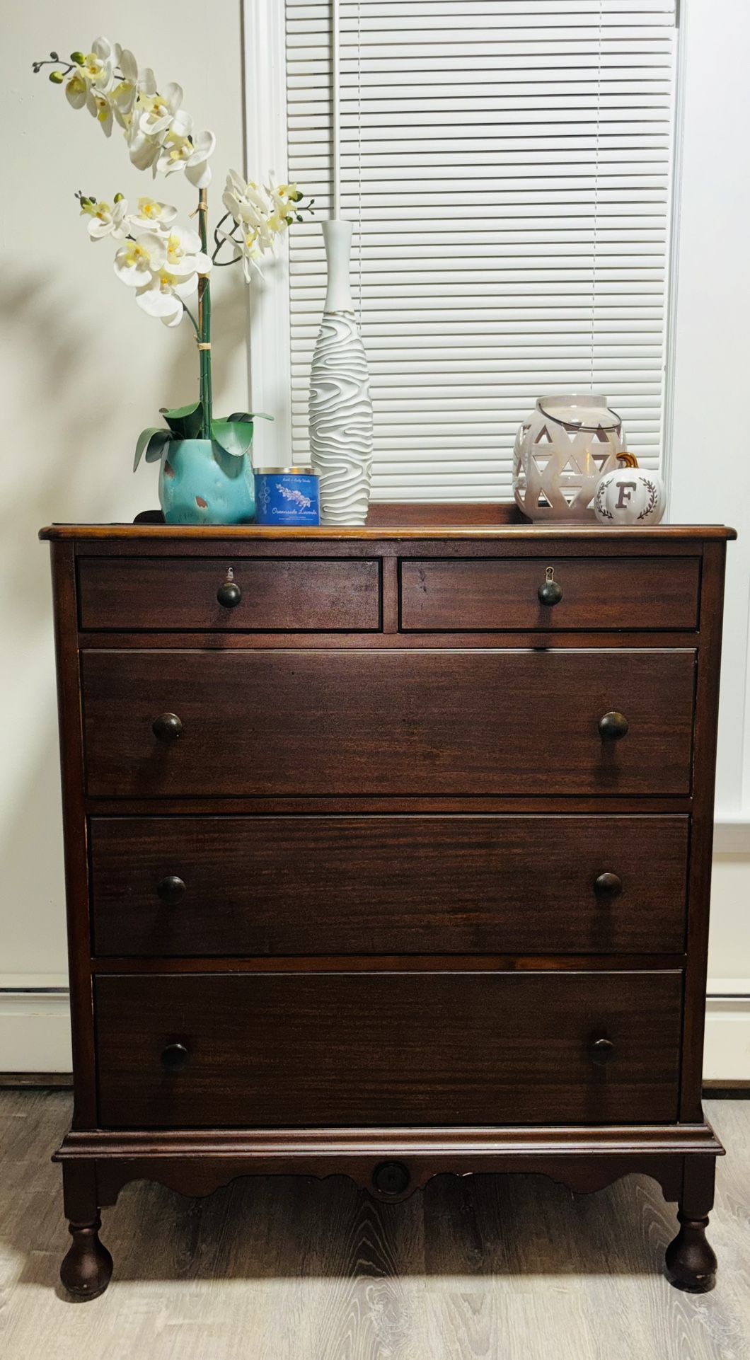 Gorgeous, Antique Solid Mahogany 5-Drawer Dresser, With Dovetail Joints And 2 Working “CORBIN” Skeleton Key Drawers