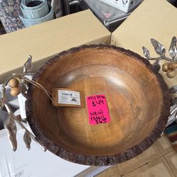 New Fitz and Floyd wooden decorative bowl