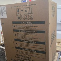 BRAND NEW Whirlpool Dishwasher White 24 in. Front Built-In Tall Tub Dishwasher in White with 4-Cycles