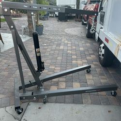 1 Ton Engine Crane 
