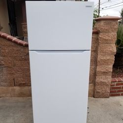 INSIGNIA FRIDGE USED LIKE NEW CHECK ALL PICTURES MIRE TODAS LAS FOTOS 