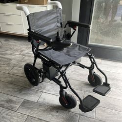 COOLHUT Electric Wheelchair 20+ Miles Long Range 350 lbs Lightweight Portable